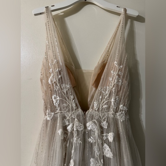 Watters January wedding dress - Picture 6 of 7